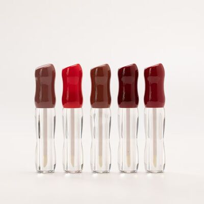 Μπουκάλια Lip Gloss Κλεψύδρα με καμπυλωτό σχήμα Clear Lip Glaze Tubes with Applicator Multi Glossy κόκκινο καφέ καπάκια Ξαναγεμιζόμενα Δοχεία μακιγιάζ χειλιών για Lip Oil Lip Gloss