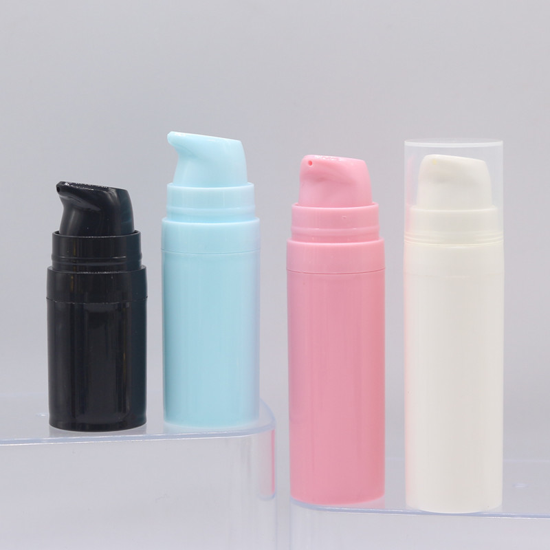 Προσαρμοσμένο κυλινδρικό μπουκάλι αντλιών της PET πλαστικό χωρίς αέρα με την αιφνιδιαστική αντλία λοσιόν